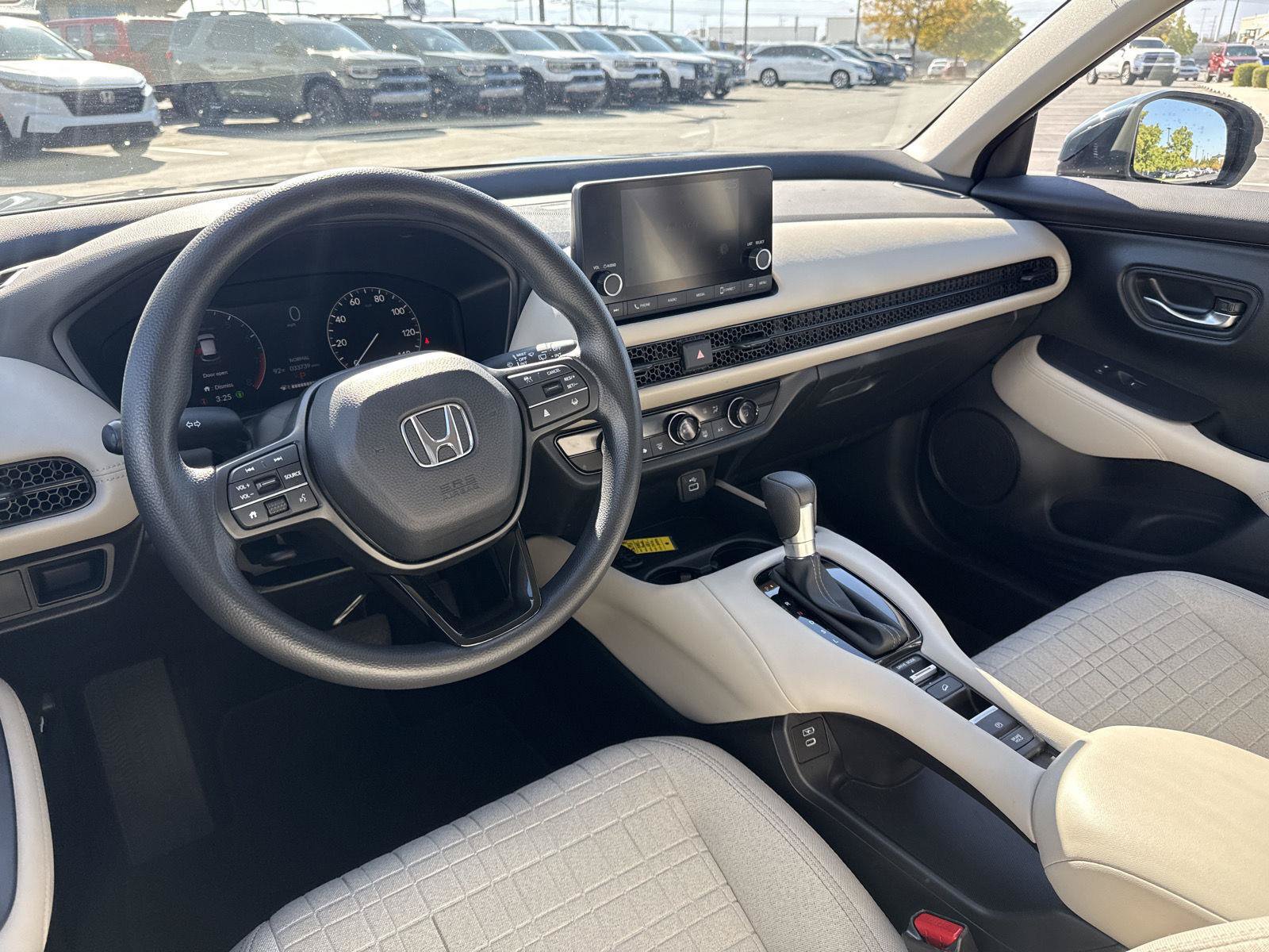 Used 2024 Honda HR-V LX image 17