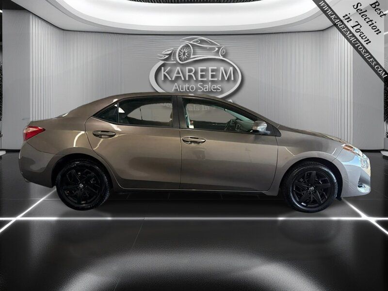 Used 2019 Toyota Corolla LE FWD image 4