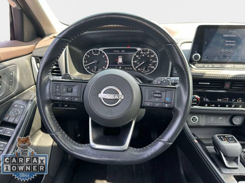 Used 2023 Nissan Rogue SL AWD/4WD image 17