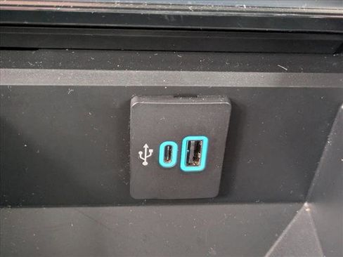 Used 2024 Ford F450 Limited w/ FX4 Off-Road Package image 12