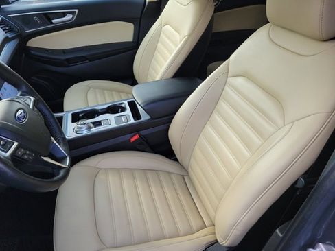 Used 2021 Ford Edge SEL w/ Convenience Package image 18