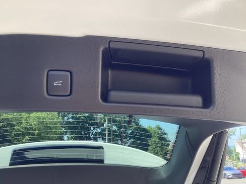 New 2025 Ford Escape Active w/ Active Premium Tech Pack image 9