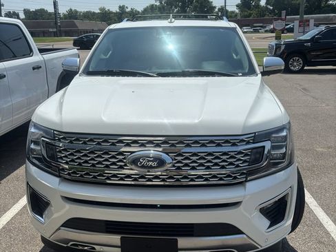 Used 2020 Ford Expedition Platinum AWD/4WD image 2