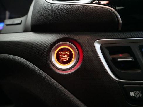 Certified 2024 Honda Passport TrailSport image 31