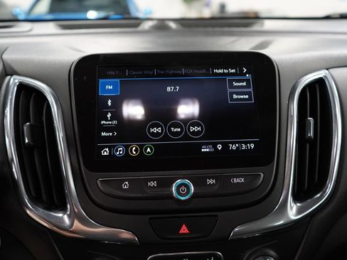 Used 2020 Chevrolet Equinox LT FWD image 30