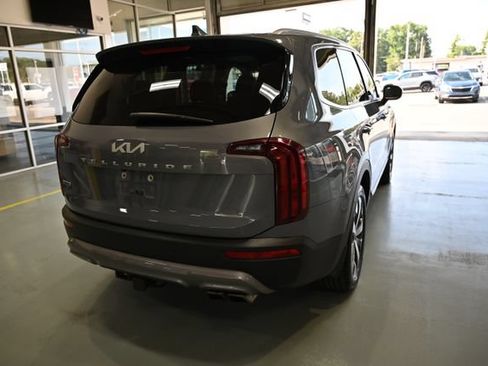 Used 2022 Kia Telluride S AWD/4WD image 5