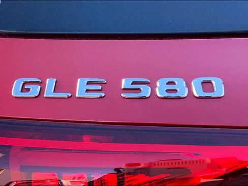 Used 2020 Mercedes-Benz GLE 580 4MATIC image 10
