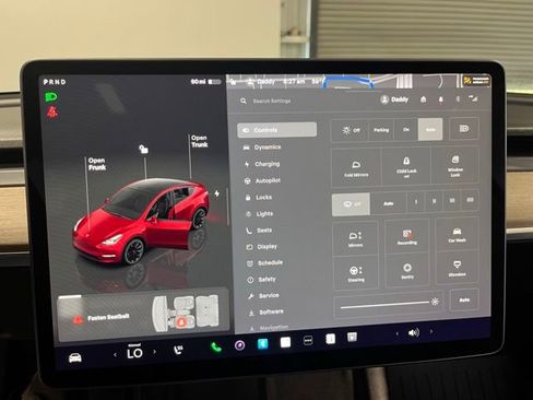 Used 2022 Tesla Model Y Long Range image 29