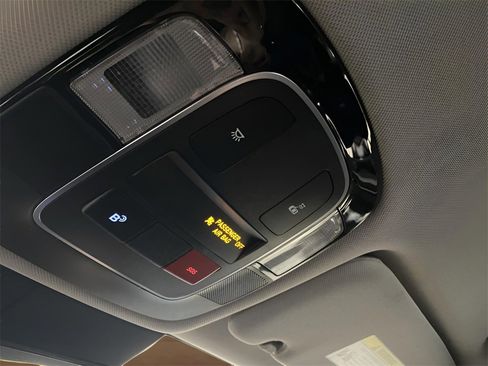 Used 2025 Hyundai Sonata SE image 18