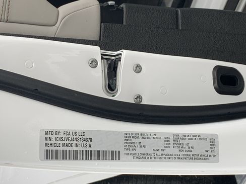 Used 2022 Jeep Grand Wagoneer Series I image 45