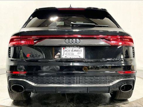 Certified 2023 Audi RS Q8 w/ Black Optic Package image 4
