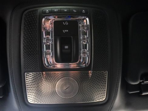 Used 2024 Mercedes-Benz Maybach GLS 600 4MATIC image 27