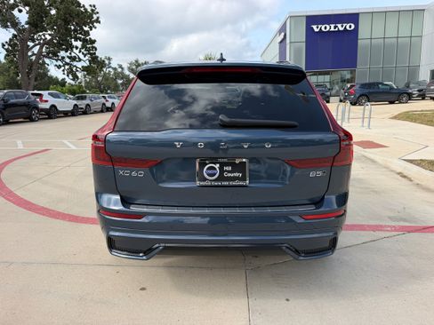 Certified 2026 Volvo XC60 B5 Plus AWD/4WD image 5