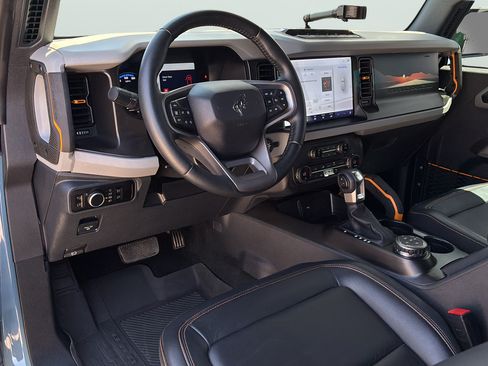 Used 2023 Ford Bronco Badlands AWD/4WD image 17