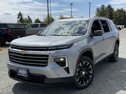 New 2025 Chevrolet Traverse LT w/ Enhanced Driving Package