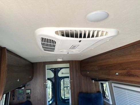 Used 2019 RAM ProMaster 3500 w/ RV Ready Prep Package FWD image 33