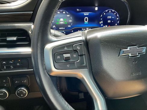 Used 2023 Chevrolet Tahoe Z71 AWD/4WD image 13