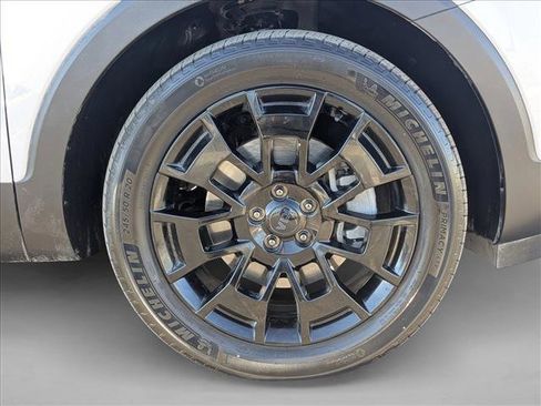 Used 2021 Kia Telluride SX w/ SX Prestige Package image 26