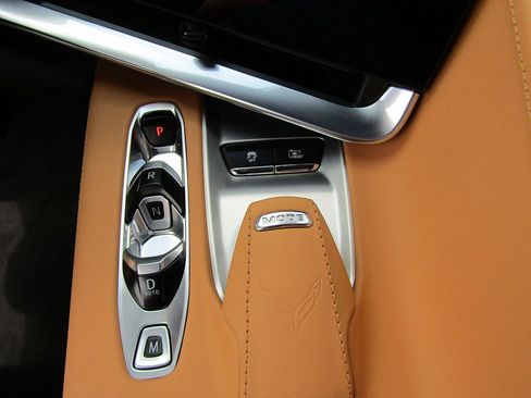 Used 2023 Chevrolet Corvette Stingray Preferred Cpe w/ Z51 Performance Package image 18