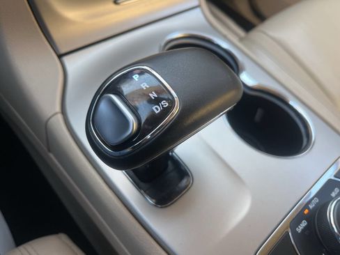 Used 2014 Jeep Grand Cherokee Limited image 21