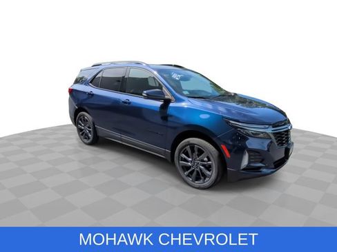 Certified 2023 Chevrolet Equinox RS AWD/4WD image 2