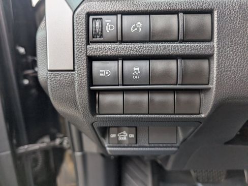 Used 2025 Toyota Tacoma SR5 image 16