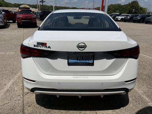 Used 2025 Nissan Sentra S FWD image 8