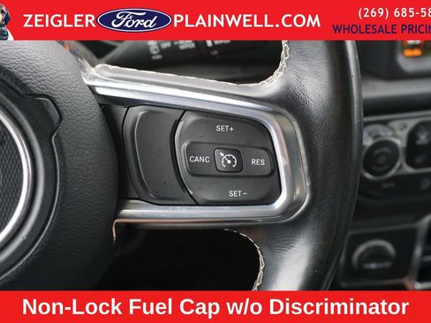 Used 2020 Jeep Wrangler Unlimited Sahara w/ Dual Top Group image 22