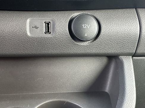 Used 2023 Ford Transit 350 XL image 32