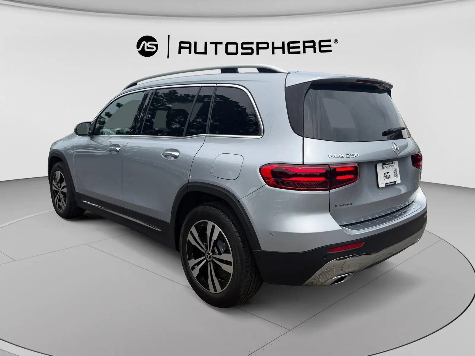 Used 2026 Mercedes-Benz GLB 250 image 6