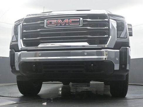 New 2026 GMC Sierra 2500 SLE w/ SLE Value Package; AWD/4WD image 46
