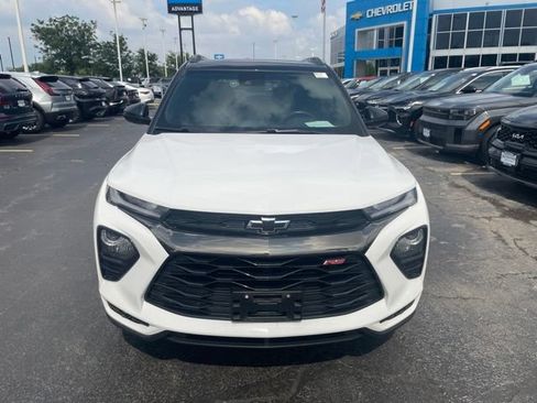 Certified 2023 Chevrolet TrailBlazer RS w/ Sun and Liftgate Package FWD image 6