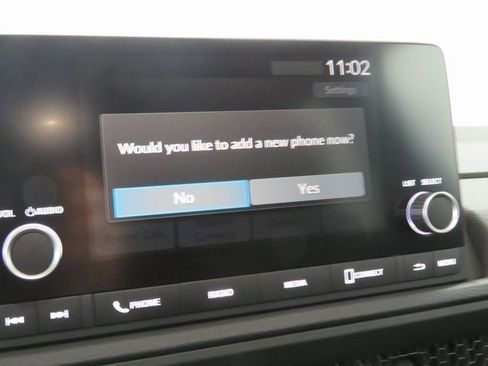 Used 2024 Honda CR-V Sport image 34