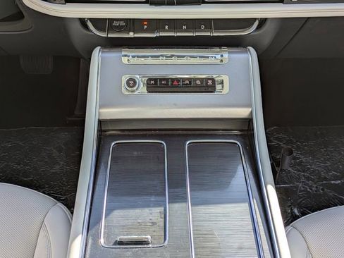 New 2026 Lincoln Aviator 2WD image 19