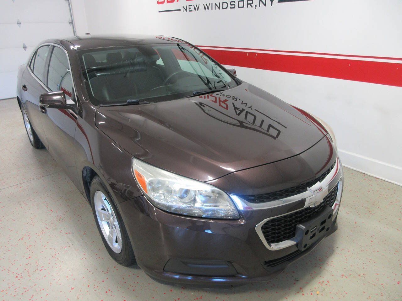 Used 2015 Chevrolet Malibu LT FWD image 11