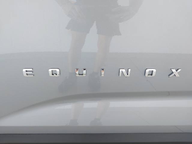 New 2027 Chevrolet Equinox LT FWD image 32