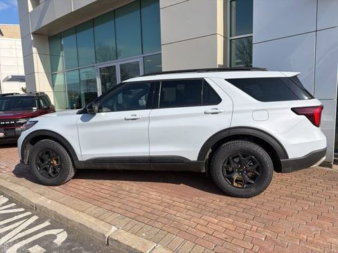 New 2026 Ford Explorer Tremor w/ Tremor Convenience Package image 4