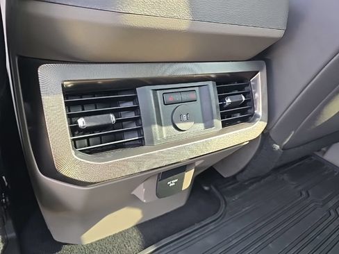 Used 2026 Ford F350 Platinum w/ Platinum Plus Package AWD/4WD image 35