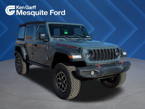 Used 2024 Jeep Wrangler Unlimited Rubicon w/ Convenience Group image 1