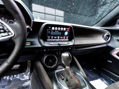 Used 2018 Chevrolet Camaro ZL1 RWD image 29