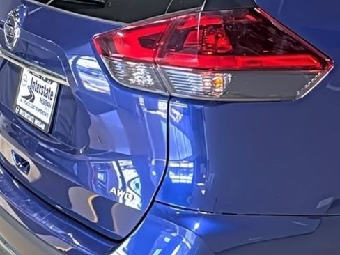 Used 2020 Nissan Rogue S AWD/4WD image 14