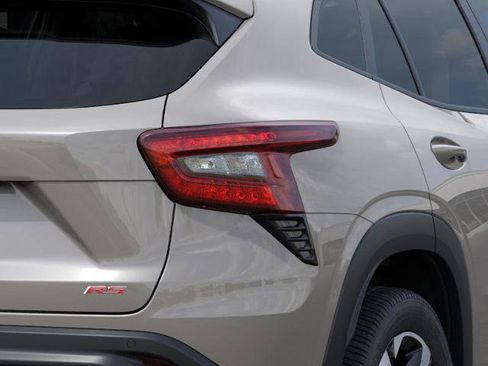 New 2026 Chevrolet Trax RS image 11