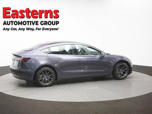 Used 2018 Tesla Model 3 Long Range RWD image 38