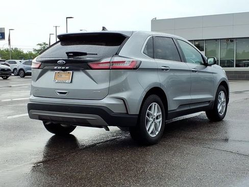Certified 2023 Ford Edge SEL w/ Convenience Package AWD/4WD image 6