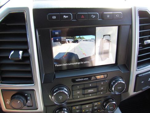 Used 2020 Ford F250 Lariat AWD/4WD image 19