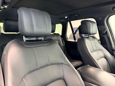 Used 2019 Land Rover Range Rover HSE AWD/4WD image 32