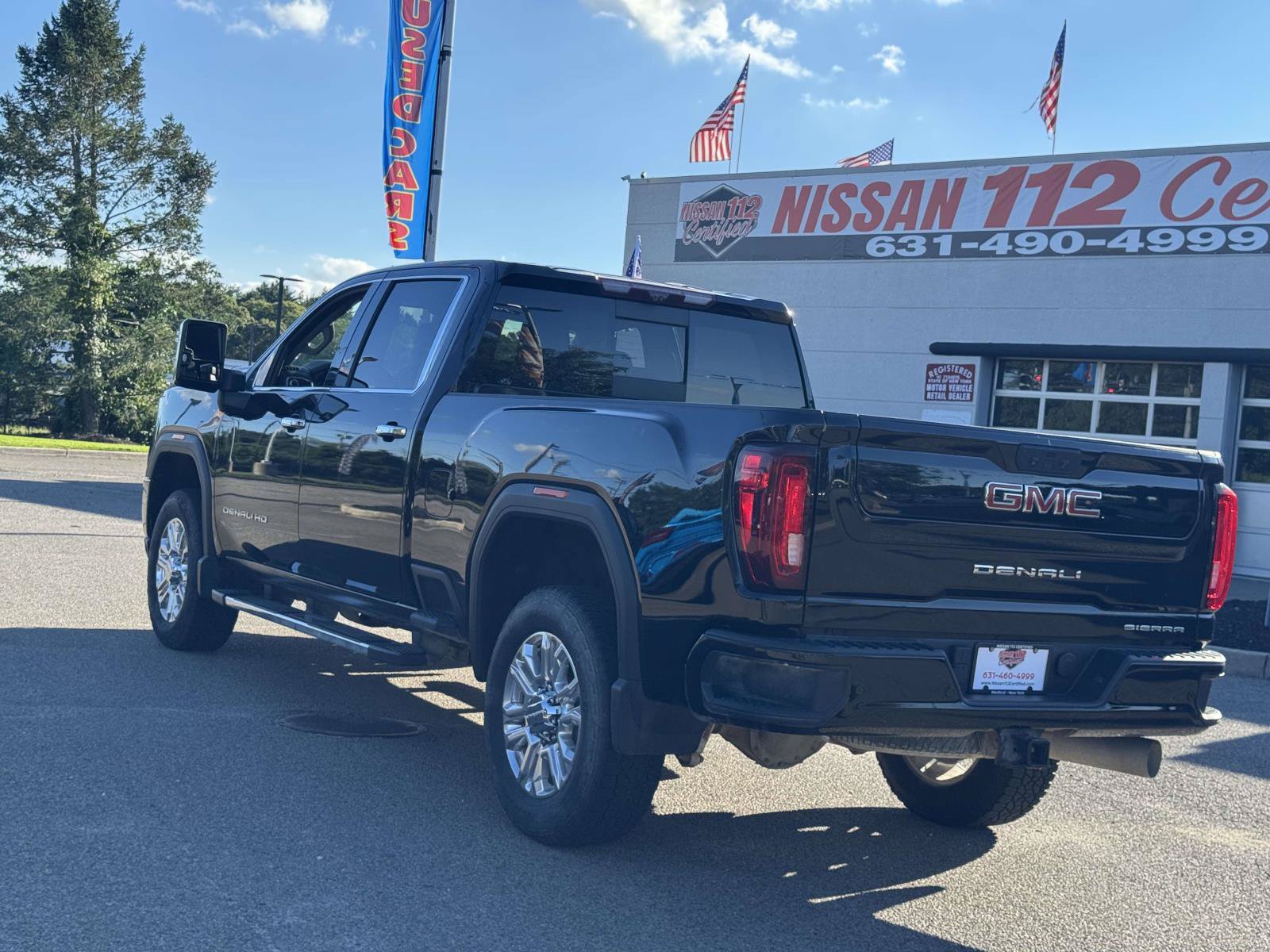 Used 2021 GMC Sierra 2500 Denali w/ Denali Ultimate Package AWD/4WD image 6
