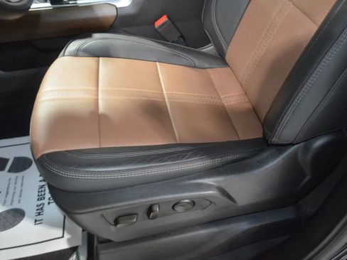 Used 2024 Chevrolet Silverado 1500 High Country image 13