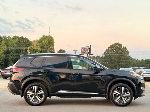 Used 2021 Nissan Rogue SL w/ Premium Package AWD/4WD image 9