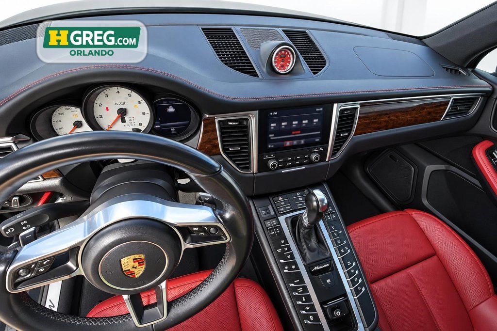 Used 2018 Porsche Macan GTS AWD/4WD image 14